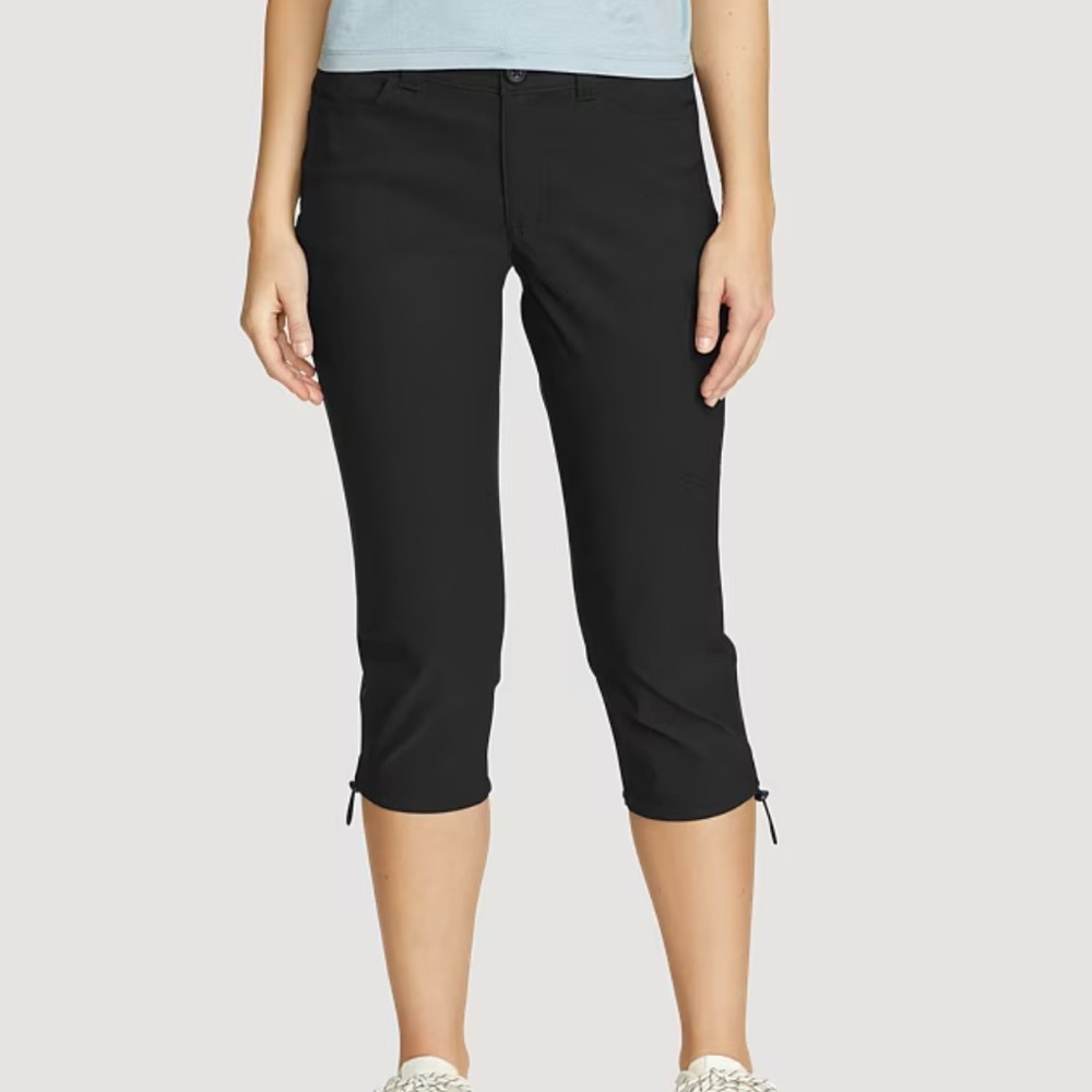 Eddie Bauer Rainier Capris size 6